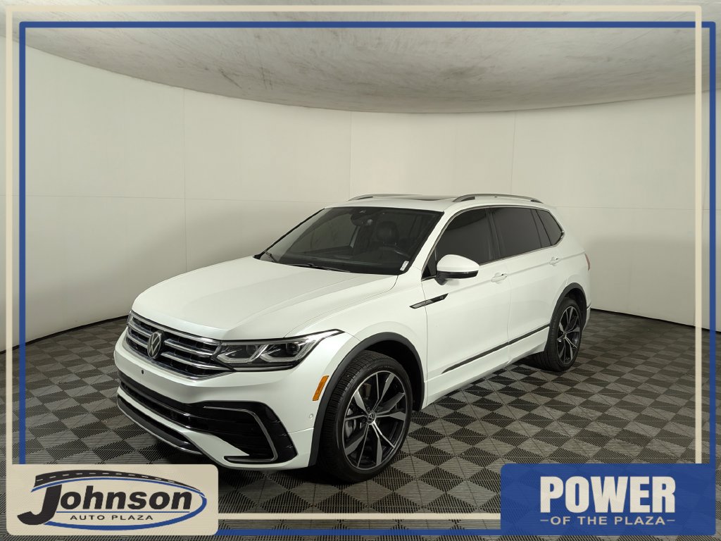 Used 2024 Volkswagen Tiguan SEL R-Line AWD/4WD image 1