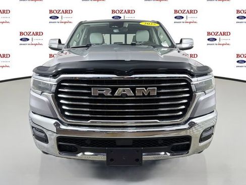Used 2025 RAM 1500 Laramie AWD/4WD image 2