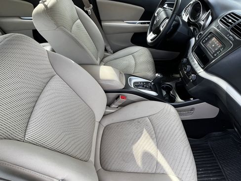 Used 2014 Dodge Journey American Value Package w/ Flexible Seating Group image 42