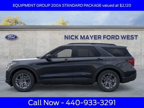 New 2026 Ford Explorer Active w/ Active Comfort Package image 4