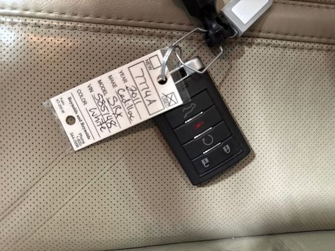 Used 2011 Cadillac SRX Performance AWD/4WD image 22