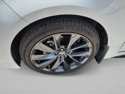 Used 2026 Toyota Corolla SE FWD image 9