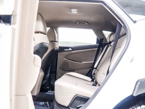 Used 2019 Hyundai Tucson Value FWD image 36