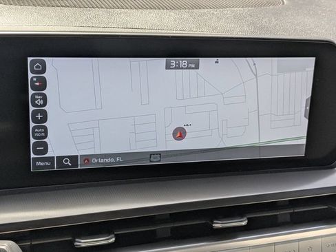 Certified 2024 Kia Telluride S w/ S Sunroof Package FWD image 26