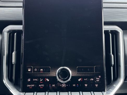 Used 2024 GMC Acadia Elevation image 32