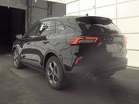 Certified 2026 Ford Escape ST-Line AWD/4WD image 6
