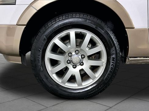 Used 2013 Ford Expedition King Ranch RWD image 11