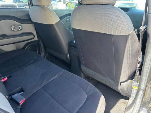 Used 2015 Kia Soul image 13