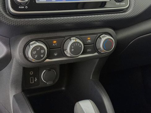 Used 2024 Nissan Kicks S FWD image 18