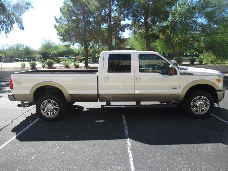 Used 2011 Ford F350 King Ranch w/ King Ranch w/Chrome Pkg AWD/4WD image 5