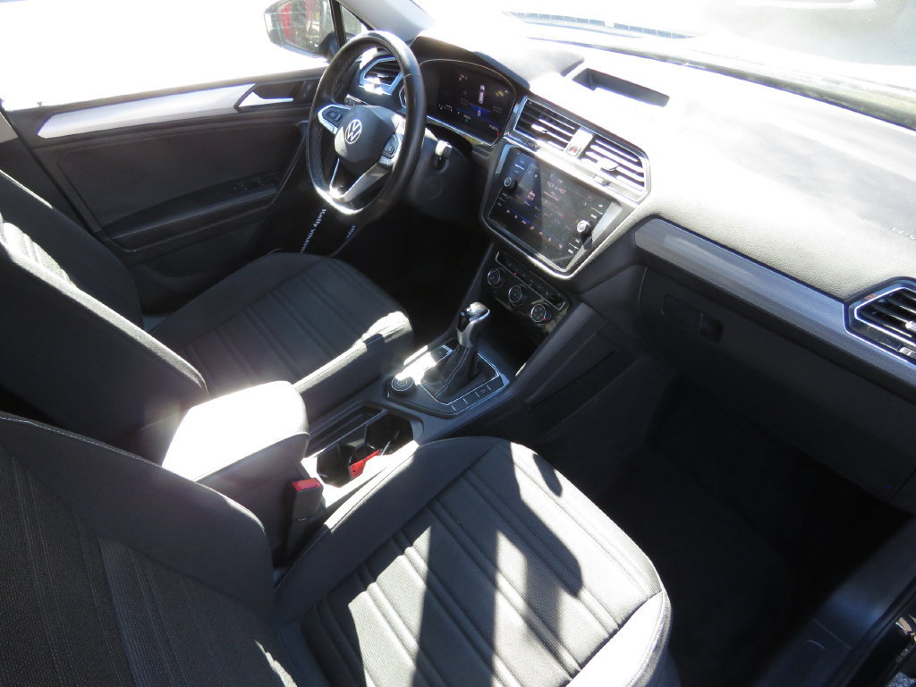 Used 2024 Volkswagen Tiguan S AWD/4WD image 14