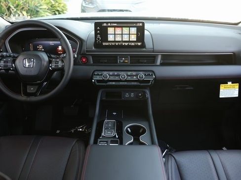 New 2025 Honda Pilot Black Edition image 29