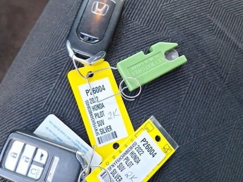 Used 2022 Honda Pilot Sport image 33