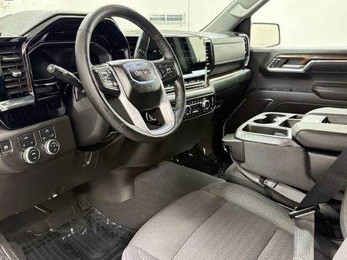 Used 2024 GMC Sierra 1500 Elevation AWD/4WD image 12