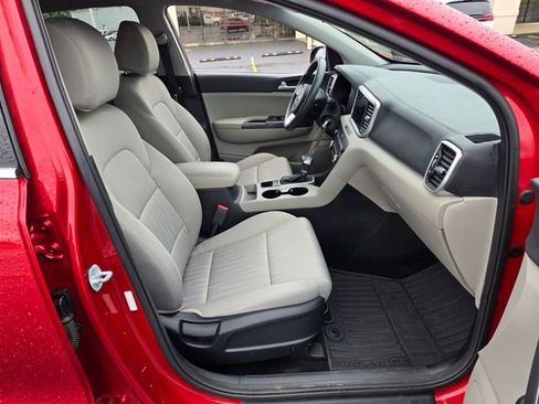 Used 2022 Kia Sportage LX FWD image 19