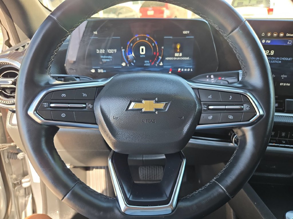 Used 2026 Chevrolet Equinox LT FWD image 23