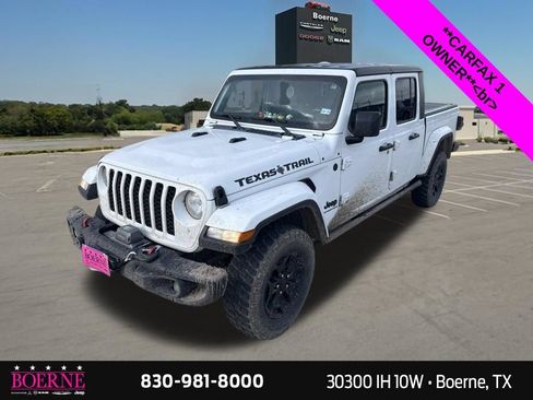 Used 2023 Jeep Gladiator Sport AWD/4WD image 4
