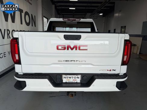 Used 2022 GMC Sierra 1500 AT4X image 36
