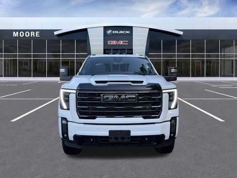 Used 2024 GMC Sierra 2500 AT4 w/ AT4 Premium Plus Package AWD/4WD image 3