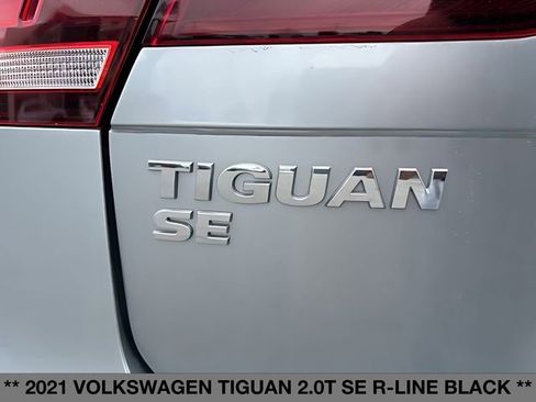 Used 2021 Volkswagen Tiguan SE R-Line w/ 3rd Row Seat Package image 16