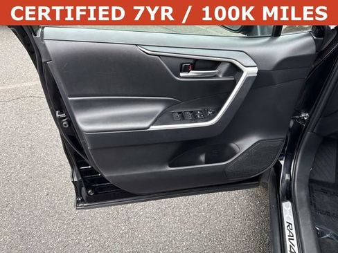 Used 2024 Toyota RAV4 XLE w/ Convenience Package image 13