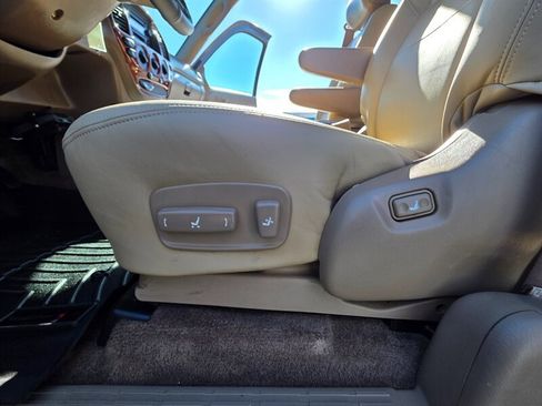 Used 2001 Toyota Tundra Limited image 44