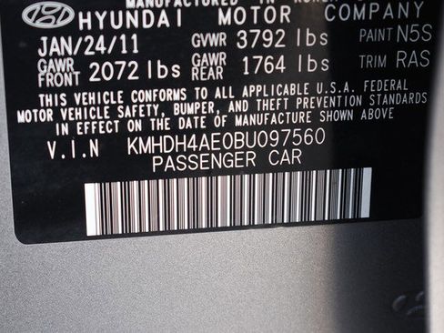 Used 2011 Hyundai Elantra Limited w/ Premium Pkg 5 FWD image 34