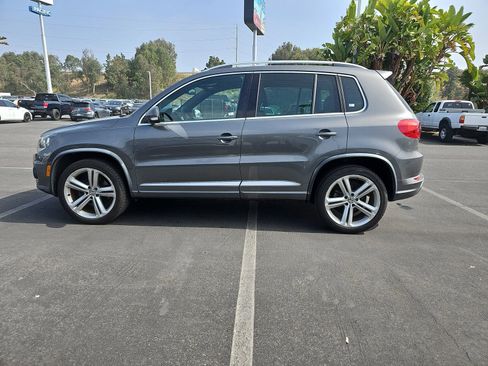Used 2016 Volkswagen Tiguan R-Line image 8