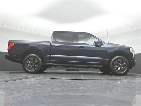 Used 2024 Ford F150 Lightning Lariat image 45
