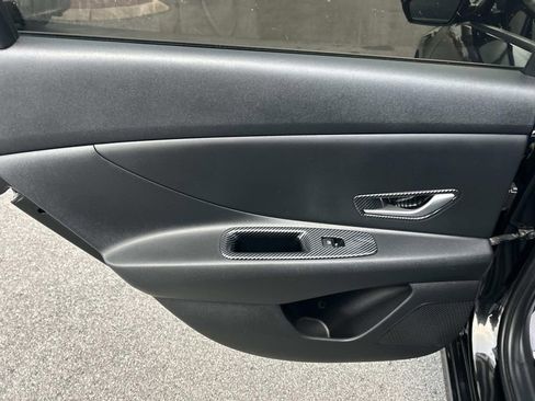 Used 2023 Hyundai Elantra SEL image 19