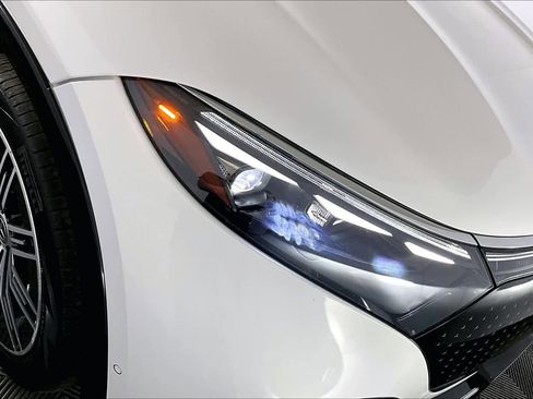 Used 2023 Mercedes-Benz EQS 580 4MATIC SUV image 27