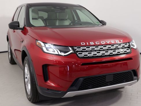 Used 2023 Land Rover Discovery Sport S image 7