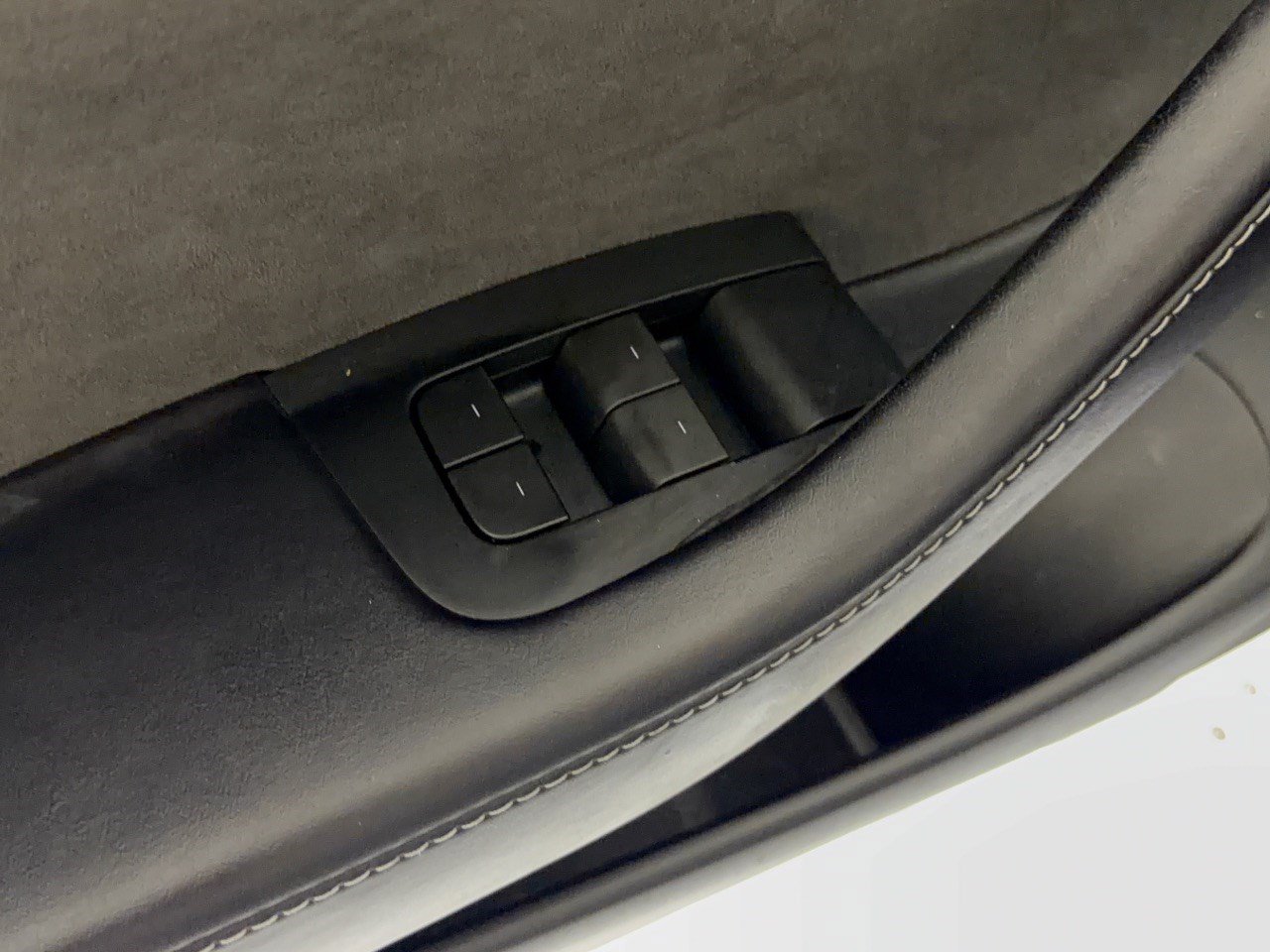 Used 2023 Tesla Model 3 Standard Range RWD image 15
