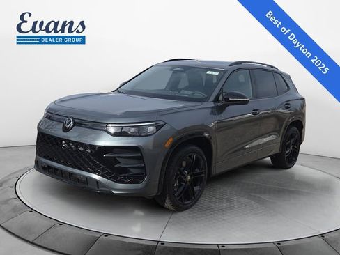 New 2026 Volkswagen Tiguan SE R-Line AWD/4WD image 1