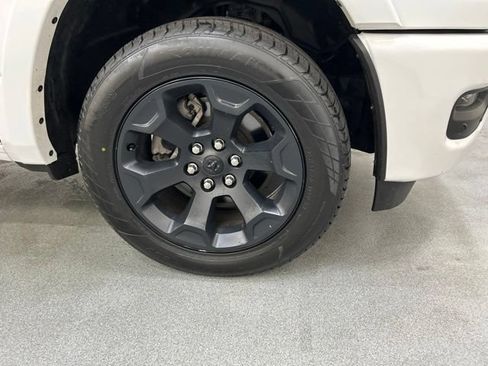 Used 2025 RAM 1500 Big Horn AWD/4WD image 29