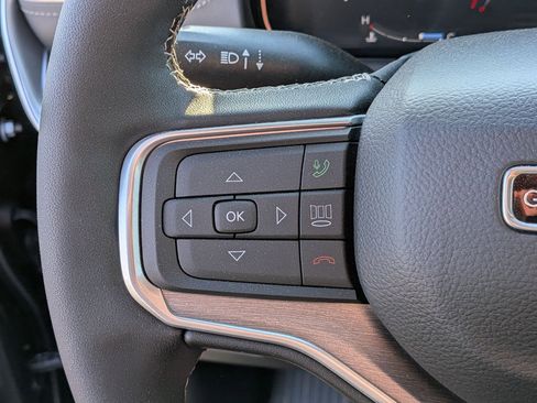 New 2026 Jeep Grand Wagoneer L Limited AWD/4WD image 16