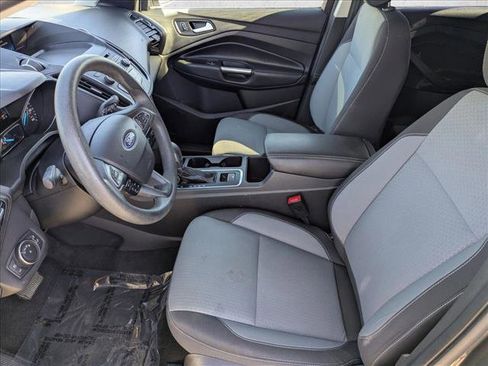 Used 2018 Ford Escape SE image 15