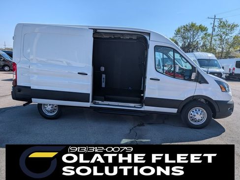 New 2026 Ford Transit 250 148 Medium Roof Extended AWD w/ Load Area Protection Package image 9