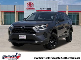 Used 2025 Toyota RAV4 LE FWD video 1