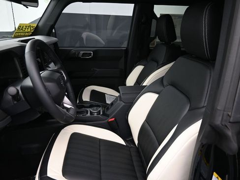 New 2025 Ford Bronco Big Bend AWD/4WD image 17