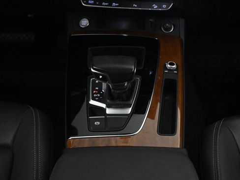 Certified 2023 Audi Q5 2.0T Premium w/ Convenience Package image 14