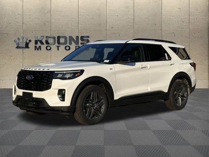 New 2025 Ford Explorer ST-Line w/ Premium Package