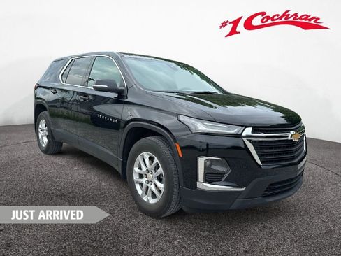 Certified 2023 Chevrolet Traverse LS w/ Safety Package FWD image 1