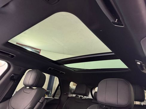 Used 2023 Land Rover Range Rover Sport SE AWD/4WD image 25