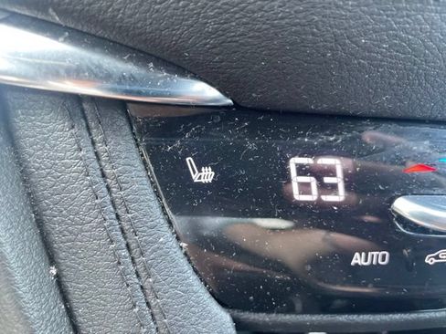 Used 2023 Cadillac XT5 Luxury AWD/4WD image 13
