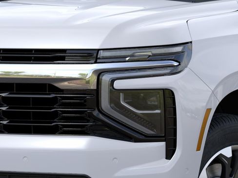 New 2026 Chevrolet Suburban LS RWD image 34