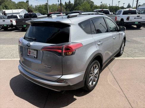 Certified 2017 Toyota RAV4 Limited w/ Advanced Technology Package AWD/4WD image 8