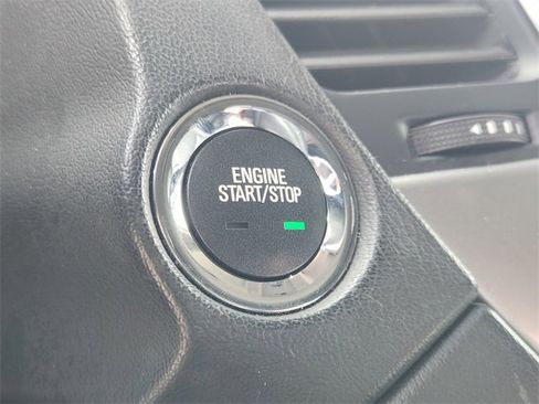 Used 2020 Chevrolet Suburban Premier image 22