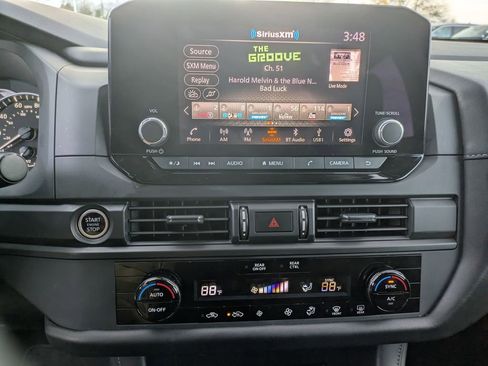 Used 2024 Nissan Pathfinder S w/ Cargo Package image 16