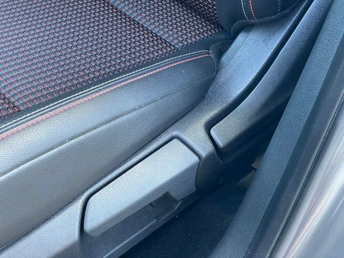 Certified 2025 Nissan Kicks SR AWD/4WD image 16